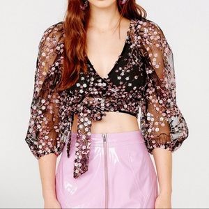 RARE Love and Lemons Gibson wrap too 💖🍋